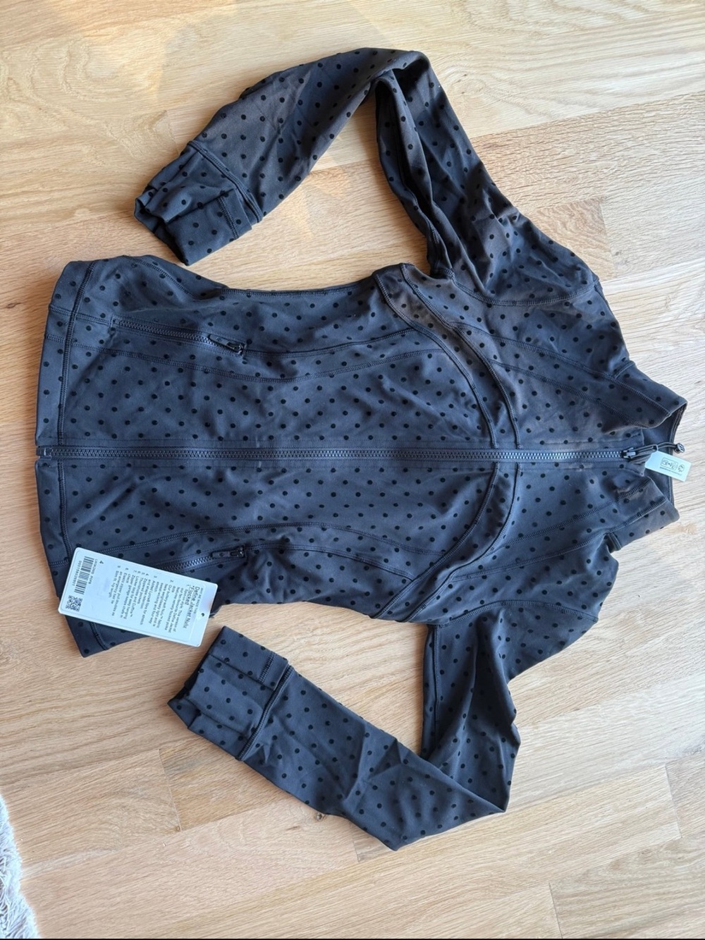 Authentic Lululemon Define Jacket Nulu flocked polka dot Size 4 NWT - Picture 4 of 6